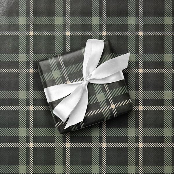 Evergreen Plaid Gift Wrap, 24"x85' Roll