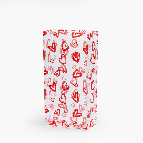 Red Hearts Cello Bags, 5x3x11.75", 100 Pack