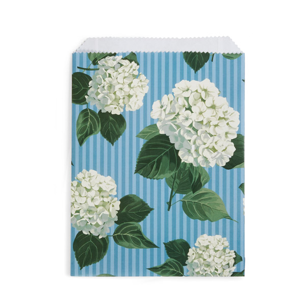 Hydrangea Blossoms Paper Merchandise Bags, 8.5x11", 100 Pack