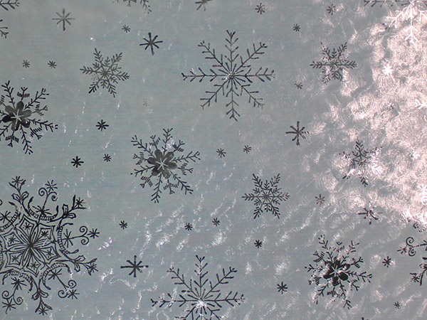 White Christmas Snowflake Gift Wrap 26" x 417', Half Ream Roll